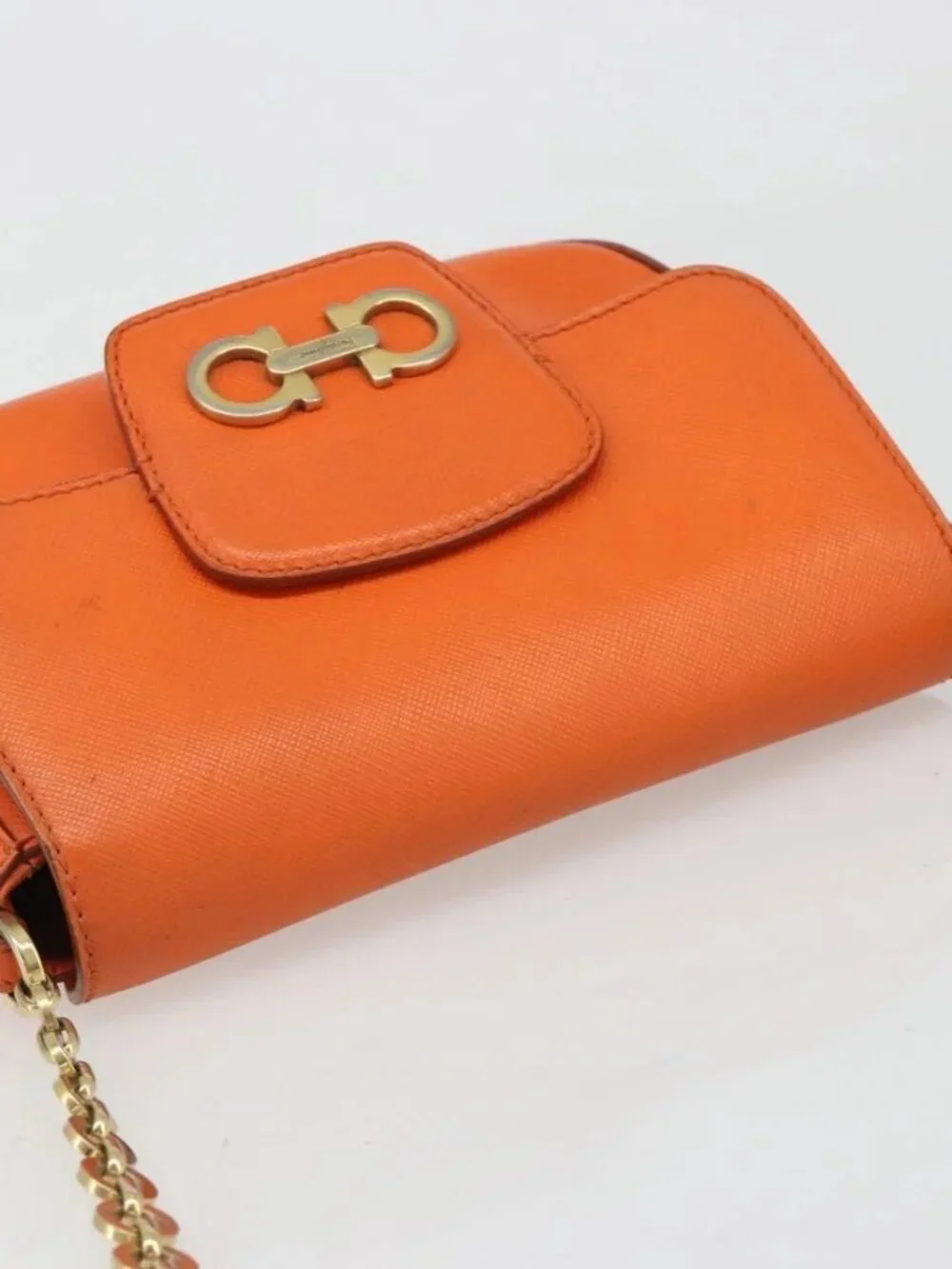 Salvatore Ferragamo brand	salvatore ferragamo